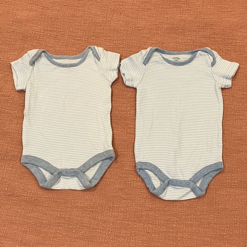 2 short sleeve onesie Blue and White Striped Bodysuits - newborn and 0-3 mths
